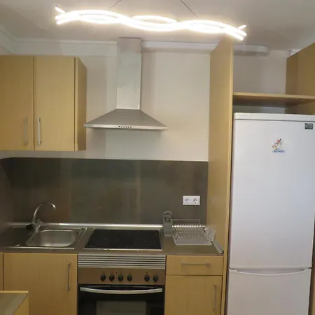 Center 6-8 Persons-beach At 100m -parking Apartment *