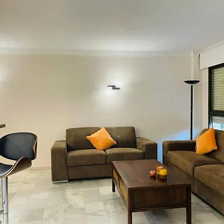 Center 6-8 Persons-beach At 100m -parking Apartment