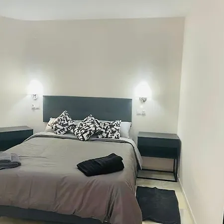 Apartment Center 6-8 Persons-beach At 100m -parking *