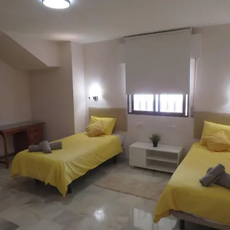 Apartment Center 6-8 Persons-beach At 100m -parking Marbella