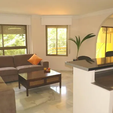 Center 6-8 Persons-beach At 100m -parking Apartment Marbella