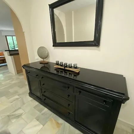 Center 6-8 Persons-beach At 100m -parking Apartment Marbella
